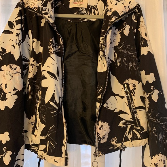 Womens cute bomber jacket - Picture 2 of 3